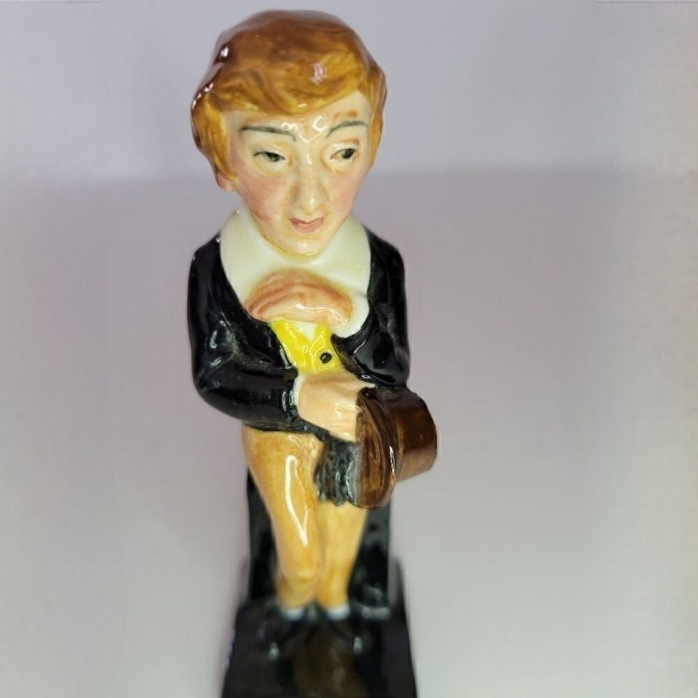 Royal Doulton David Copperfield Figurine